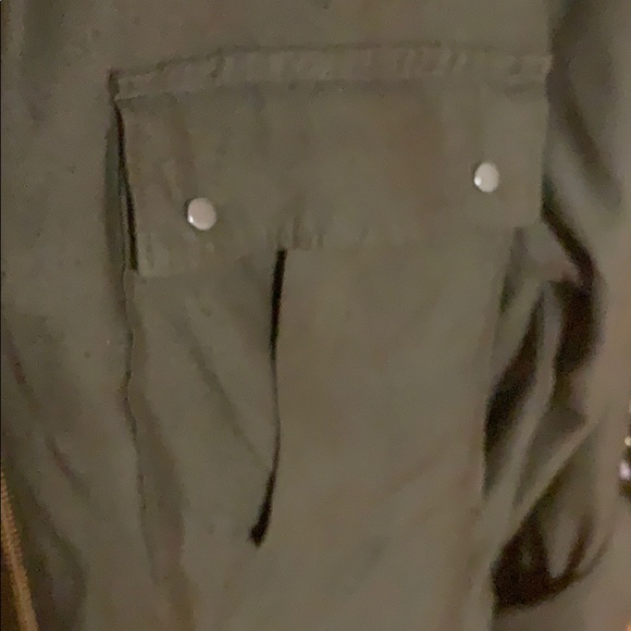 River Island Green Blouse, UK 14 (10/12) - Picture 3 of 4